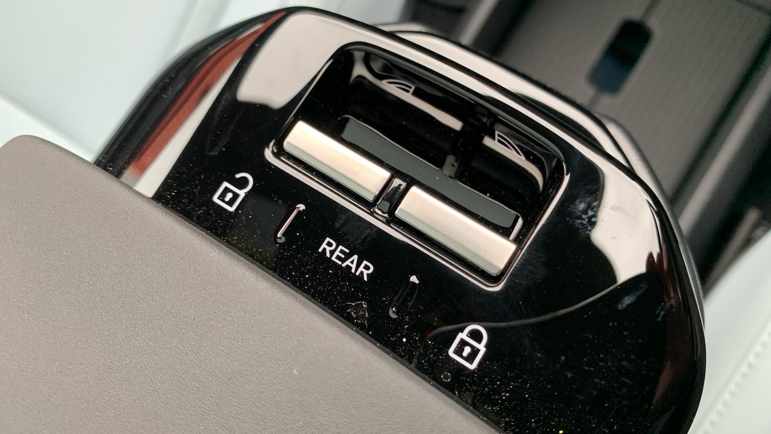 Used Volvo EX30 2025 for sale - 77040447: Photo 24