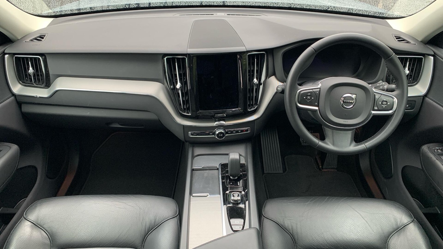 Used Volvo XC60 2023 for sale - 76084075: Photo 6