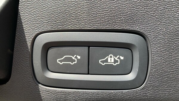 Used Volvo XC60 2024 for sale - 75459757: Photo 35