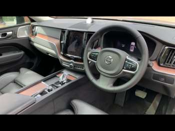 Used Volvo XC60 2024 for sale - 75459757: Photo