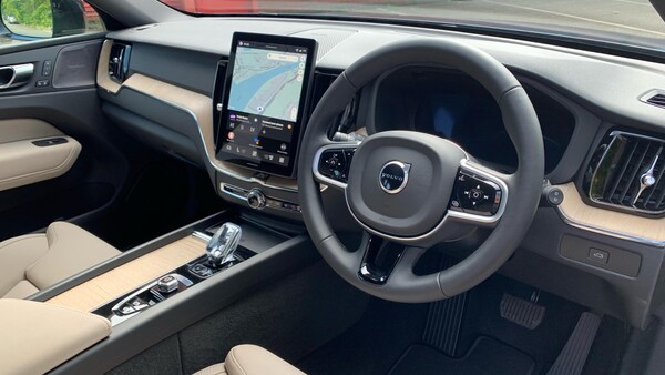Used Volvo XC60 2025 for sale - 75508230: Photo 4