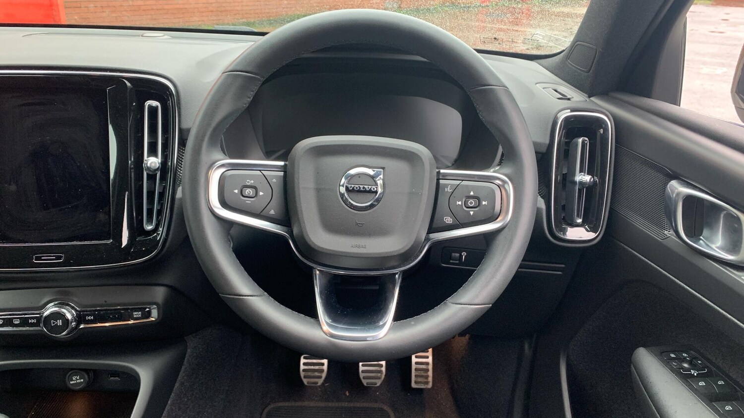 Used Volvo XC40 2022 for sale - 77469297: Photo 10