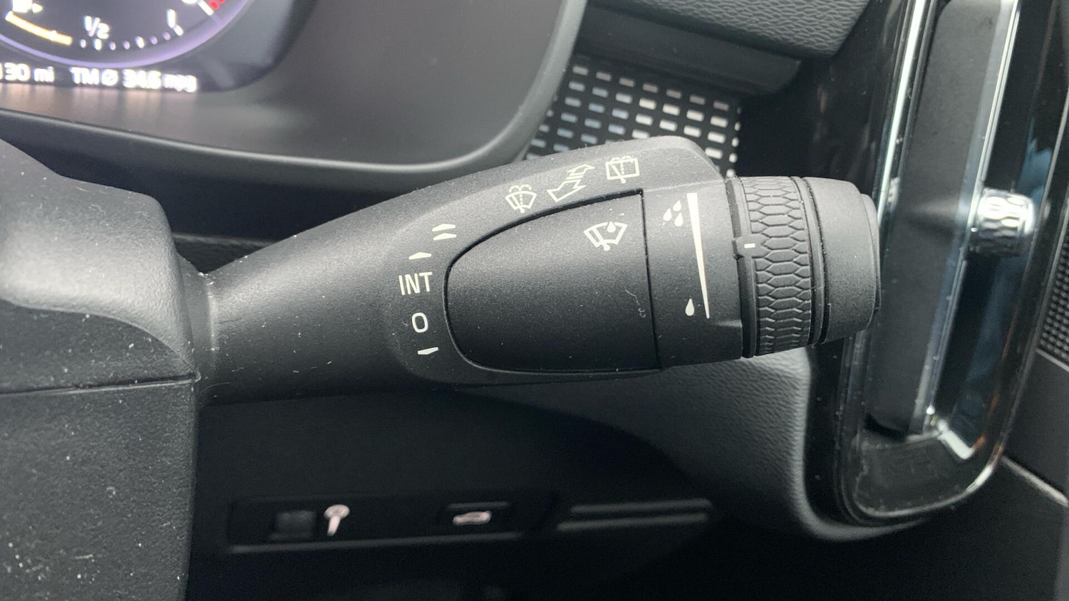 Used Volvo XC40 2022 for sale - 77469297: Photo 23