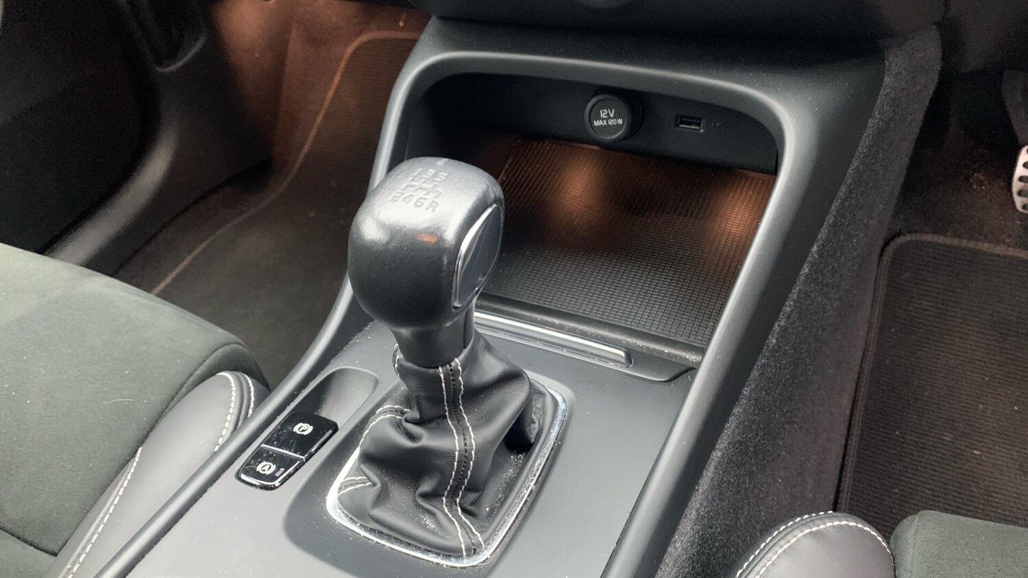 Used Volvo XC40 2022 for sale - 77469297: Photo 26