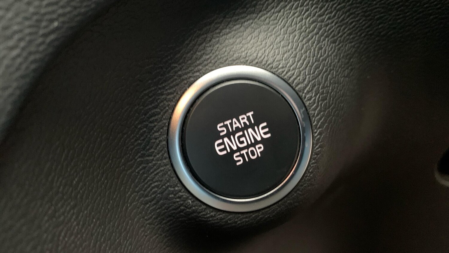 Used Volvo XC40 2022 for sale - 77469297: Photo 27