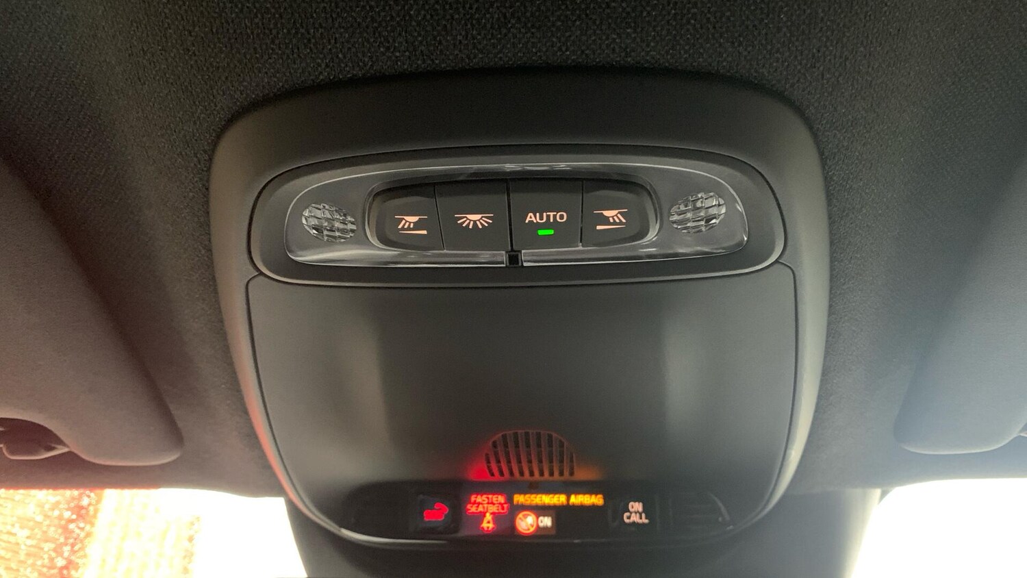 Used Volvo XC40 2022 for sale - 77469297: Photo 28