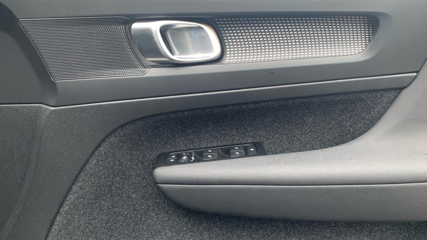 Used Volvo XC40 2022 for sale - 77469297: Photo 29