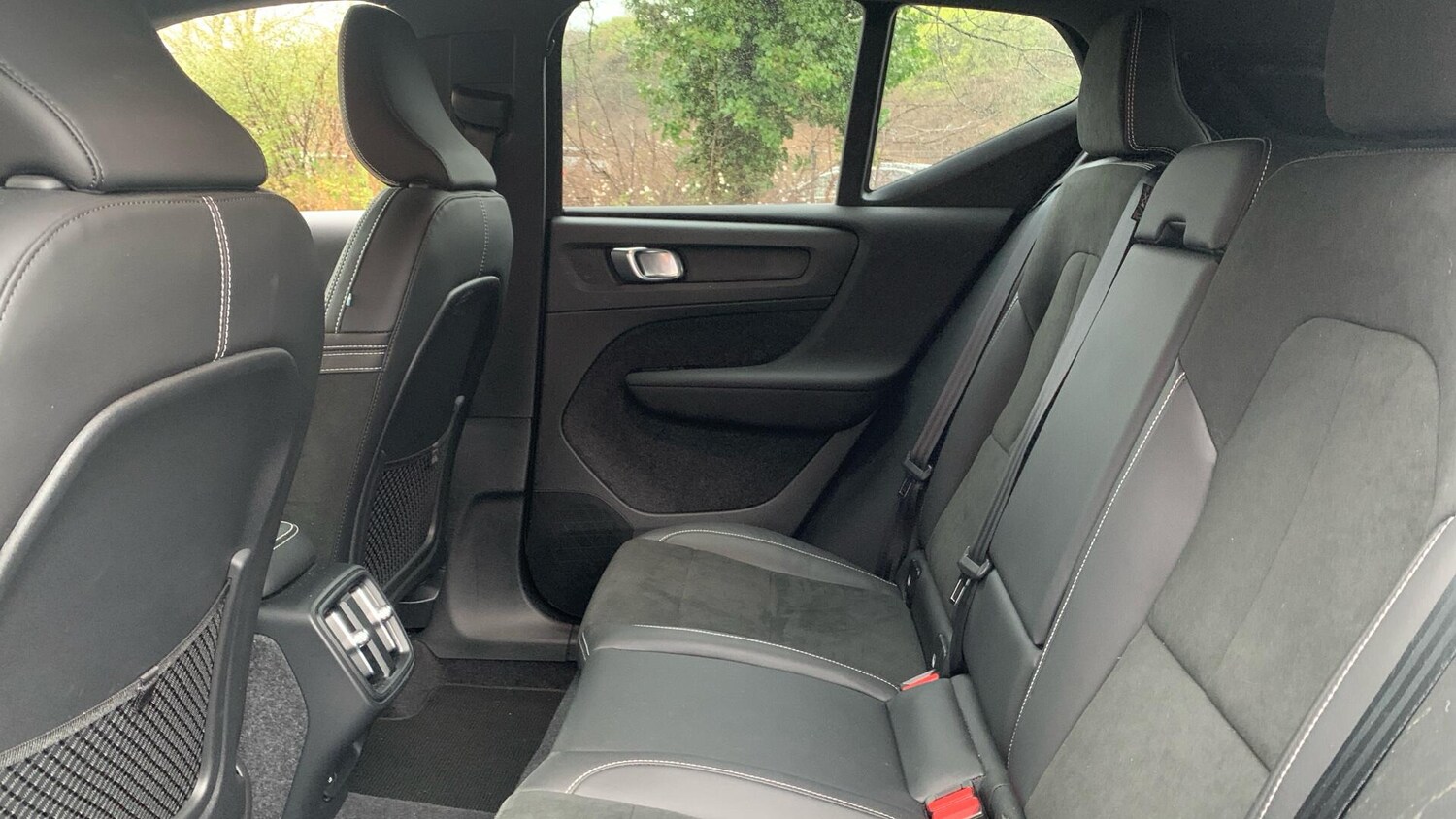 Used Volvo XC40 2022 for sale - 77469297: Photo 33