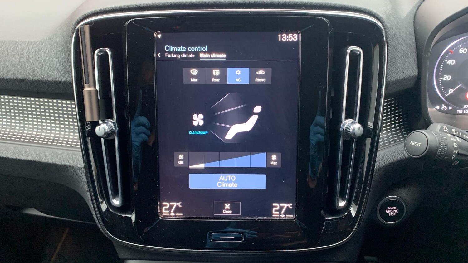 Used Volvo XC40 2022 for sale - 77469297: Photo 39