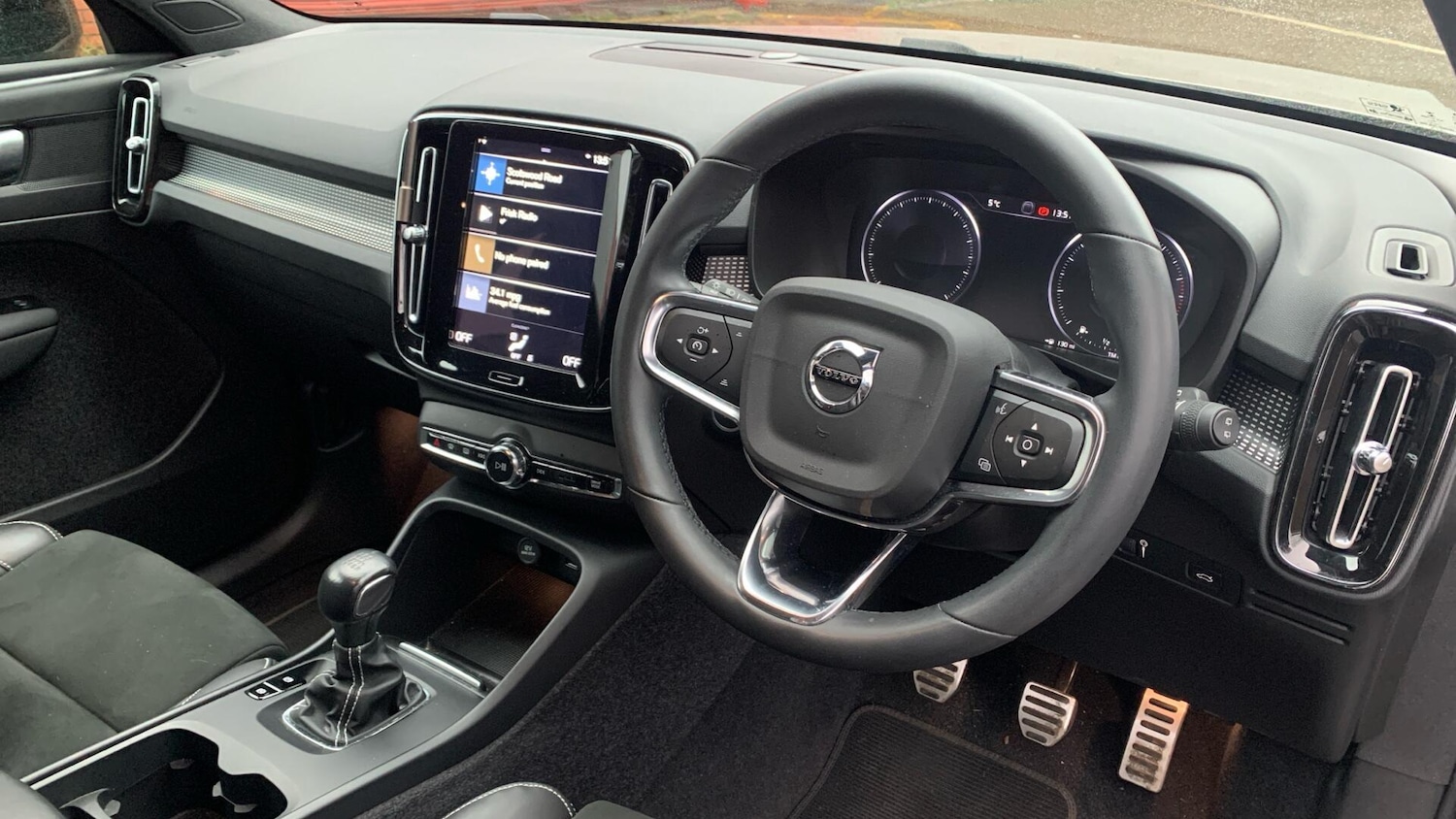 Used Volvo XC40 2022 for sale - 77469297: Photo 4