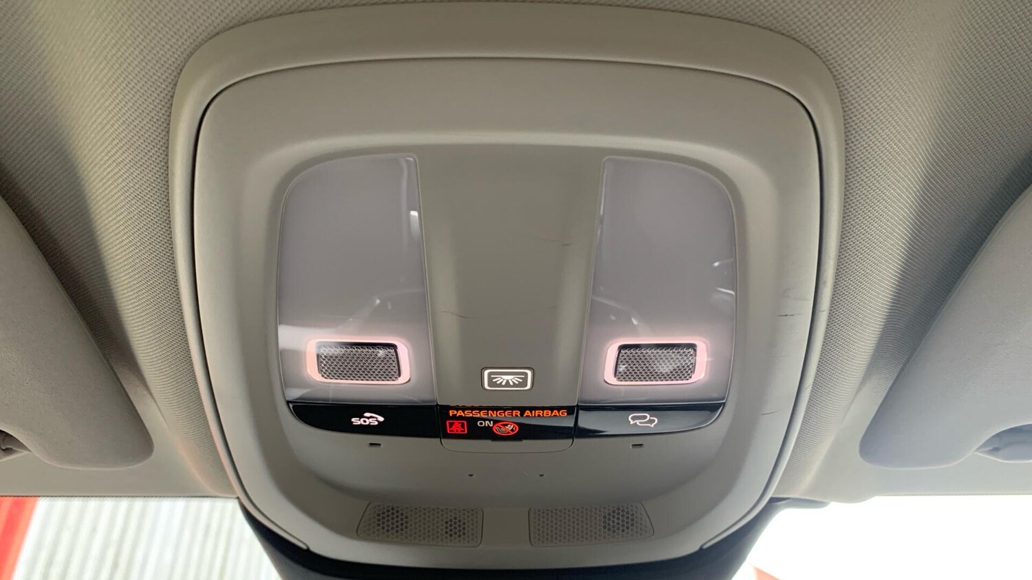 Used Volvo V60 for sale - 77376885: Photo 28