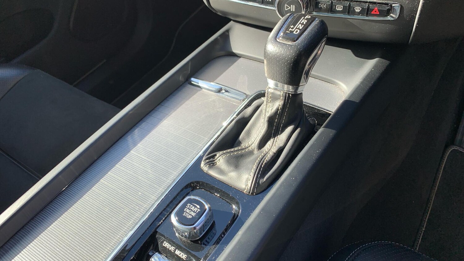 Used Volvo XC60 2018 for sale - 78020423: Photo 26