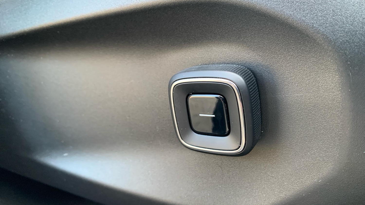 Used Volvo EX90 for sale - 77016907: Photo 28