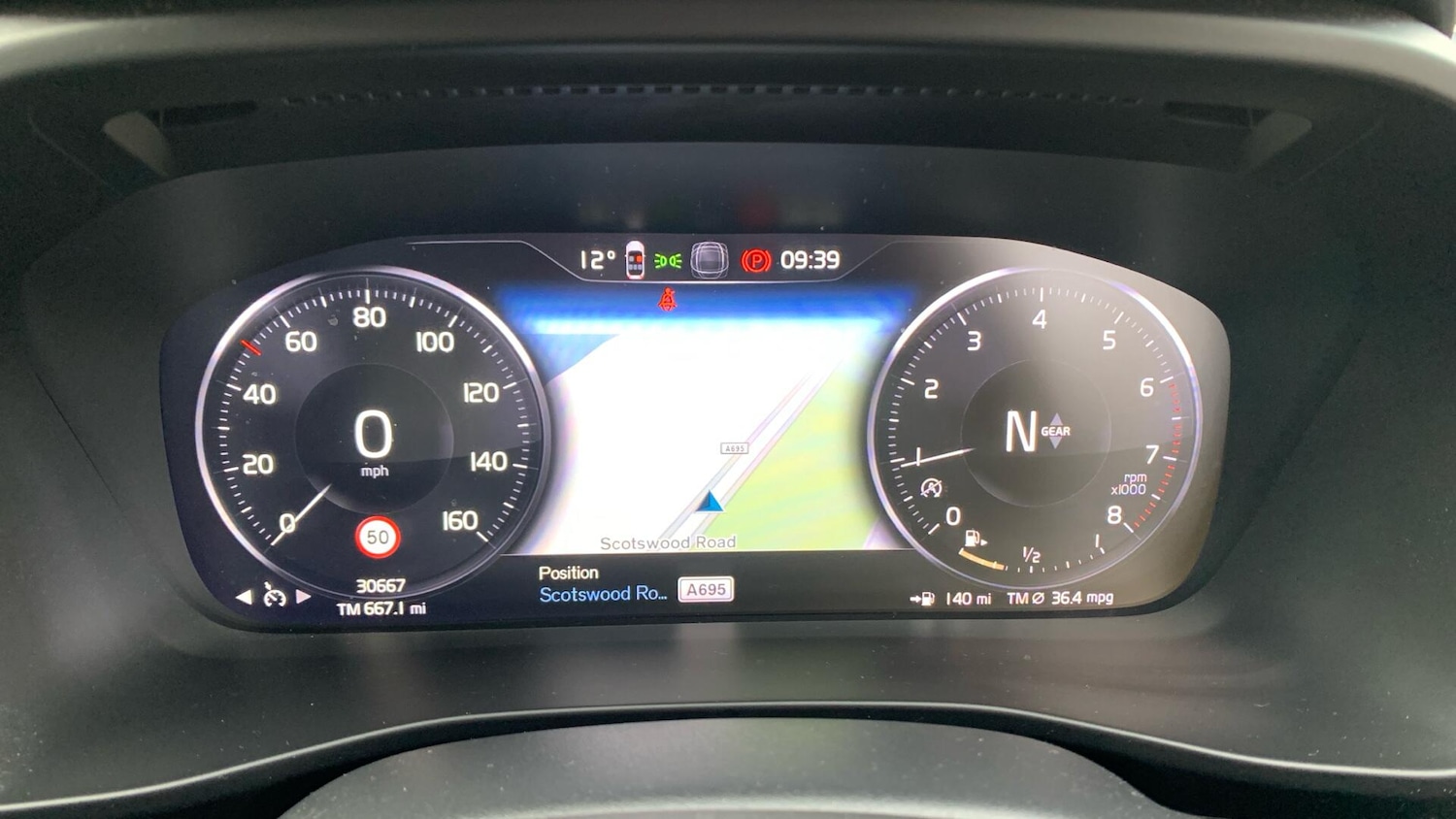 Used Volvo XC40 2022 for sale - 76823712: Photo 11