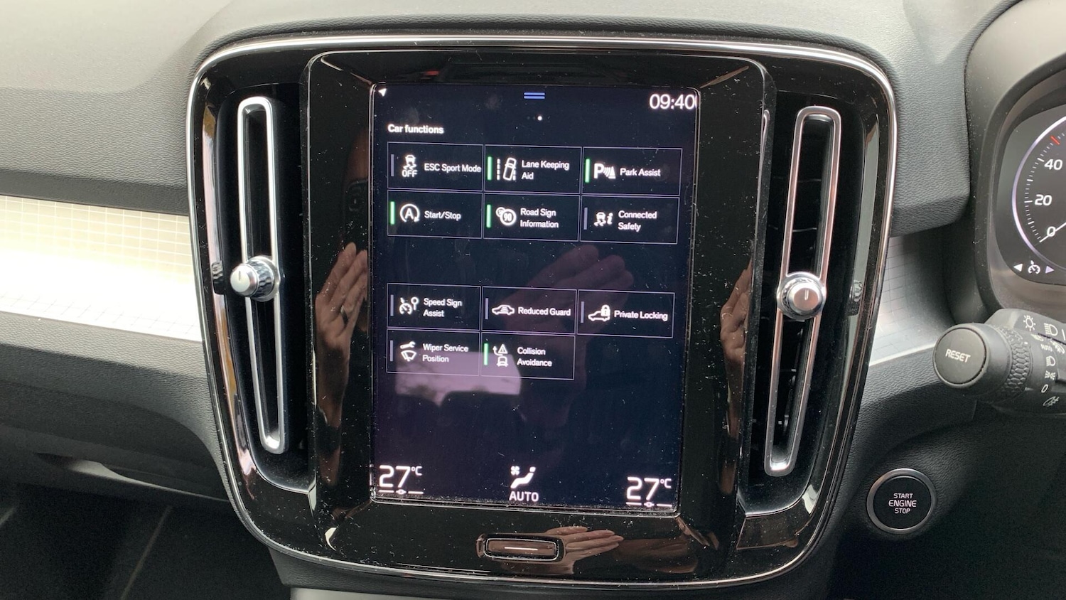 Used Volvo XC40 2022 for sale - 76823712: Photo 17