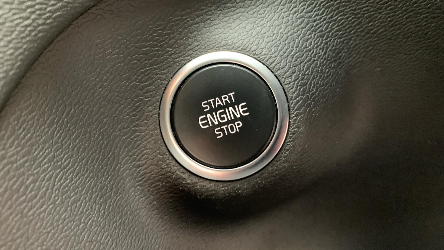 Used Volvo XC40 2022 for sale - 76823712: Photo 27