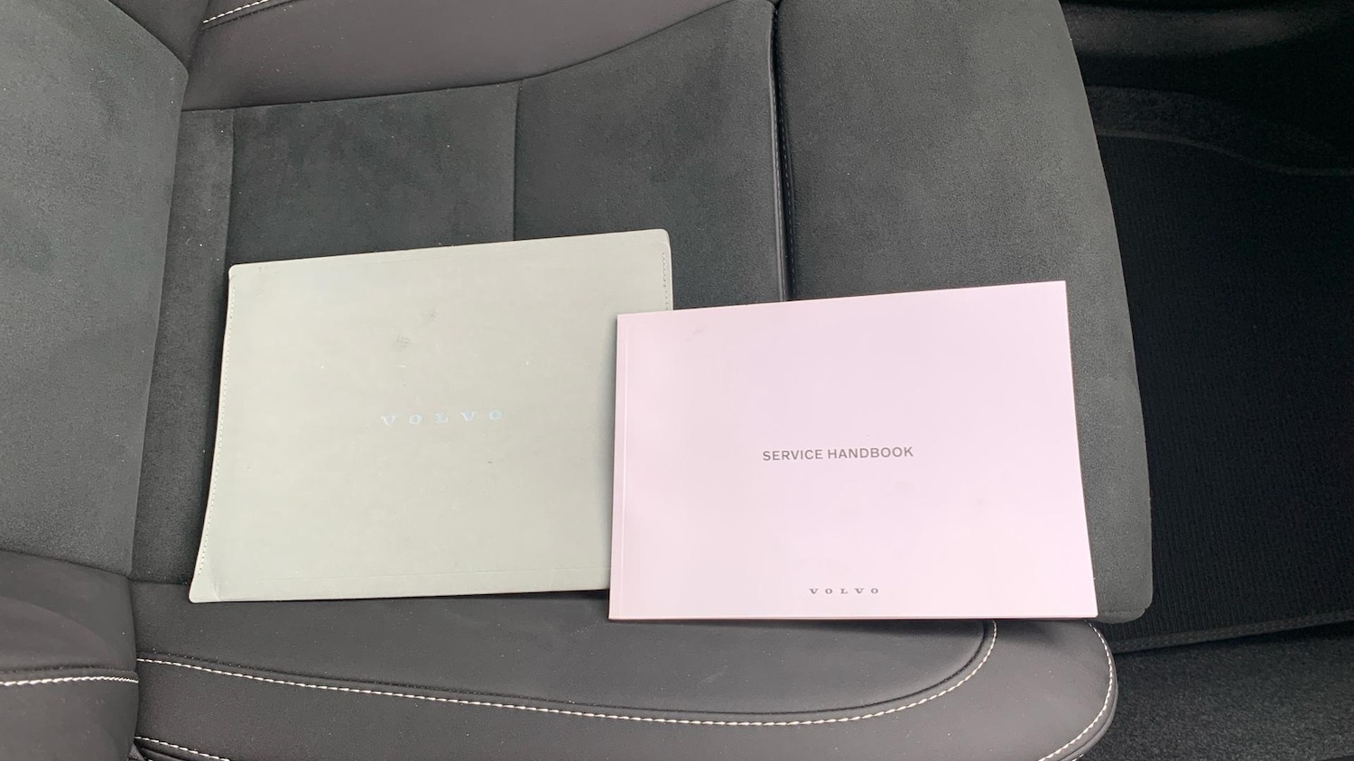 Used Volvo XC40 2024 for sale - 77202472: Photo 15