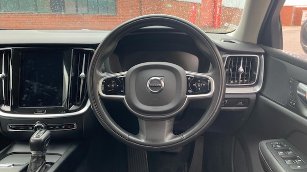 Used Volvo V60 2020 for sale - 76284290: Photo 10
