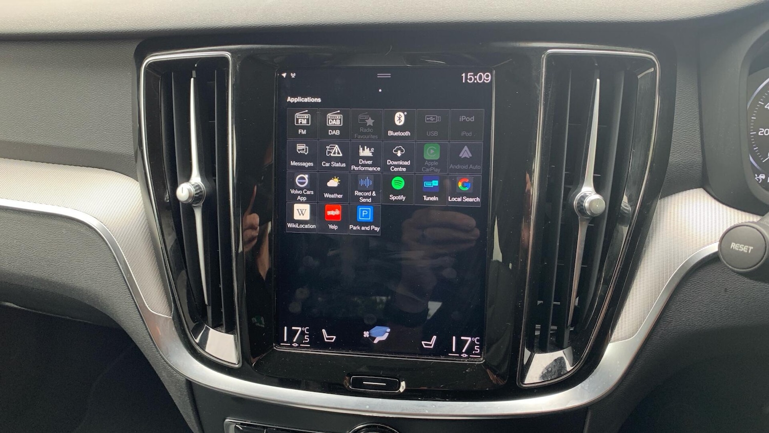 Used Volvo V60 2020 for sale - 76284290: Photo 12