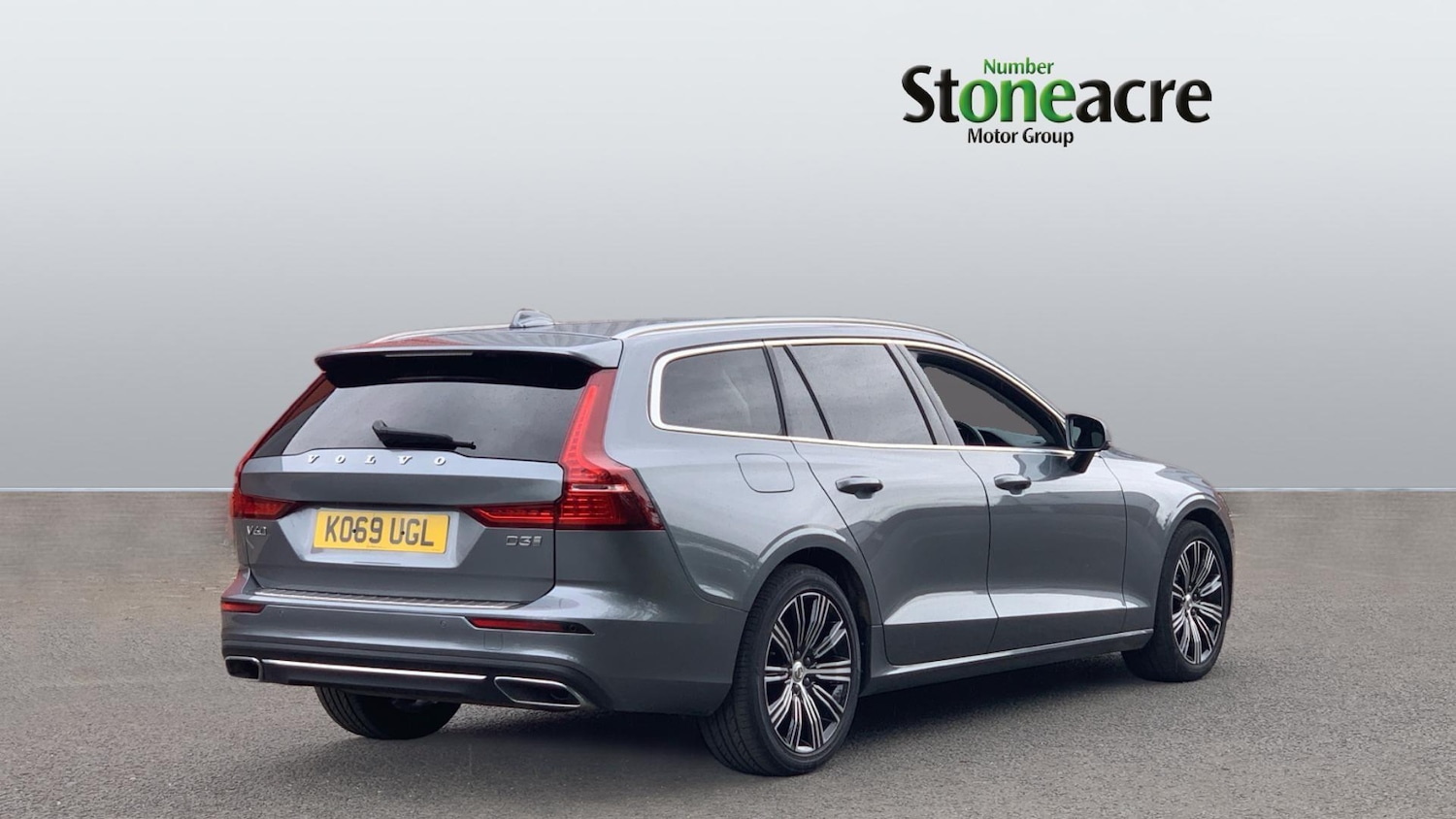 Used Volvo V60 2020 for sale - 76284290: Photo 2