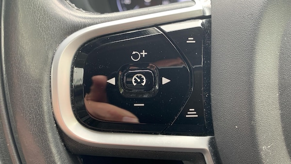 Used Volvo V60 2020 for sale - 76284290: Photo 21