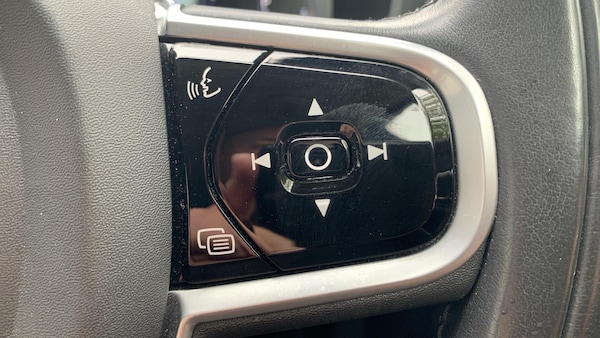 Used Volvo V60 2020 for sale - 76284290: Photo 22