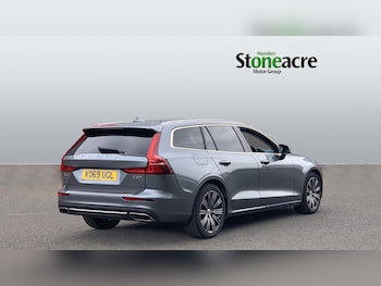 Used Volvo V60 2020 for sale - 76284290: Photo