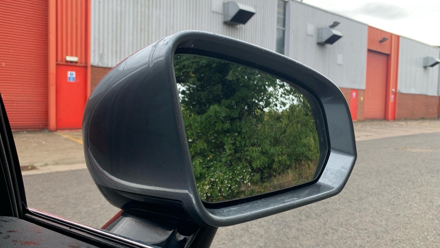 Used Volvo V60 2020 for sale - 76284290: Photo 32