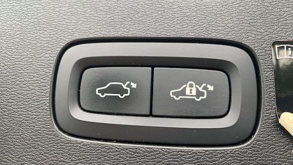 Used Volvo V60 2020 for sale - 76284290: Photo 35