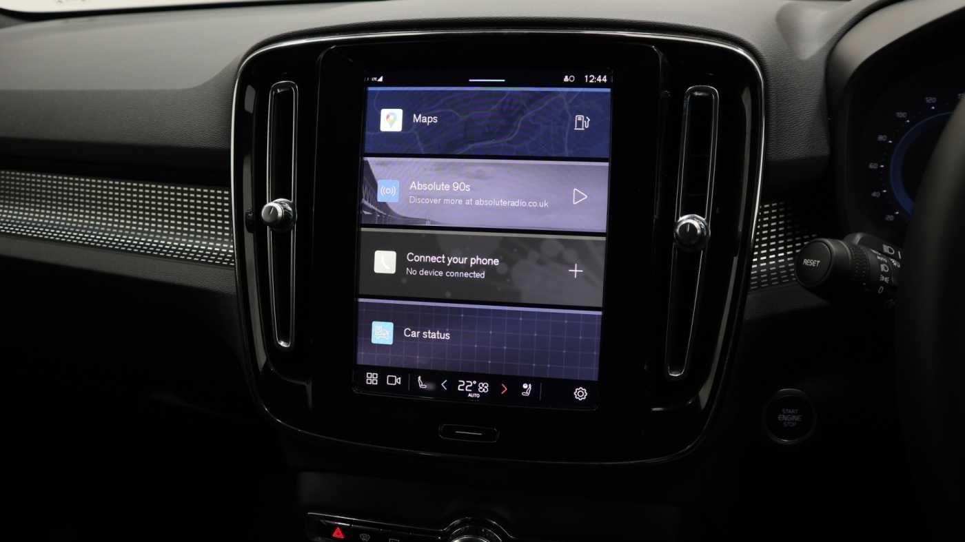 Used Volvo XC40 2024 for sale - 76899670: Photo 12