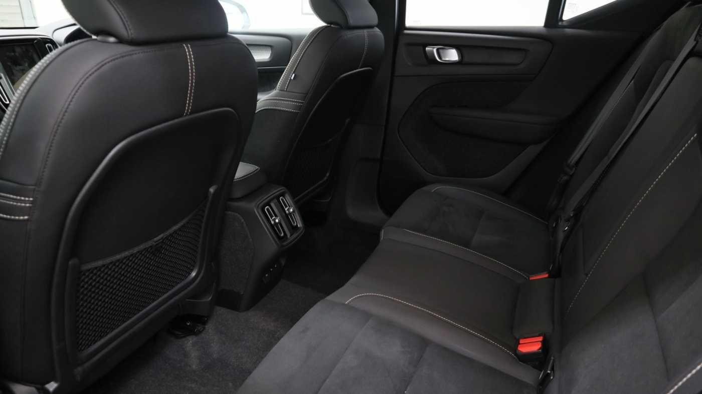 Used Volvo XC40 2024 for sale - 76899670: Photo 14