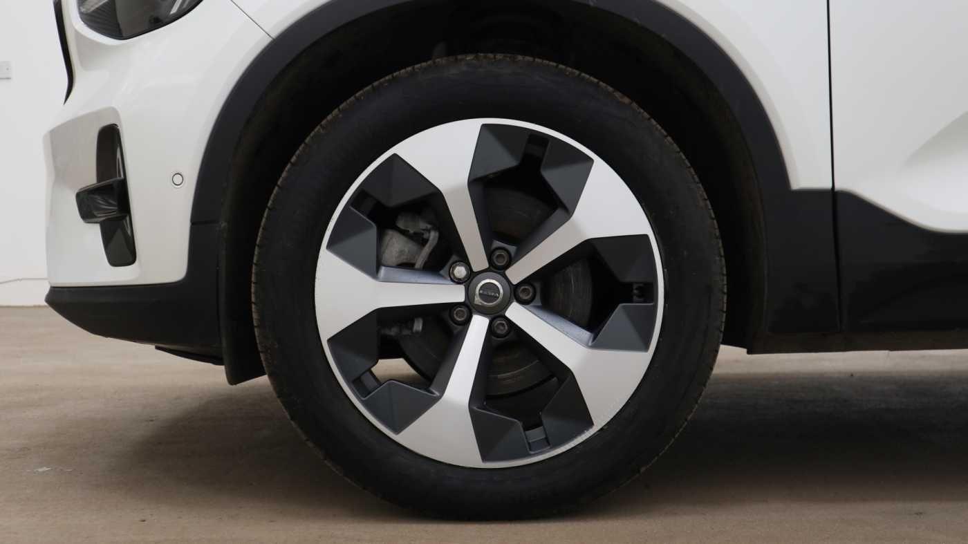 Used Volvo XC40 2024 for sale - 76899670: Photo 17