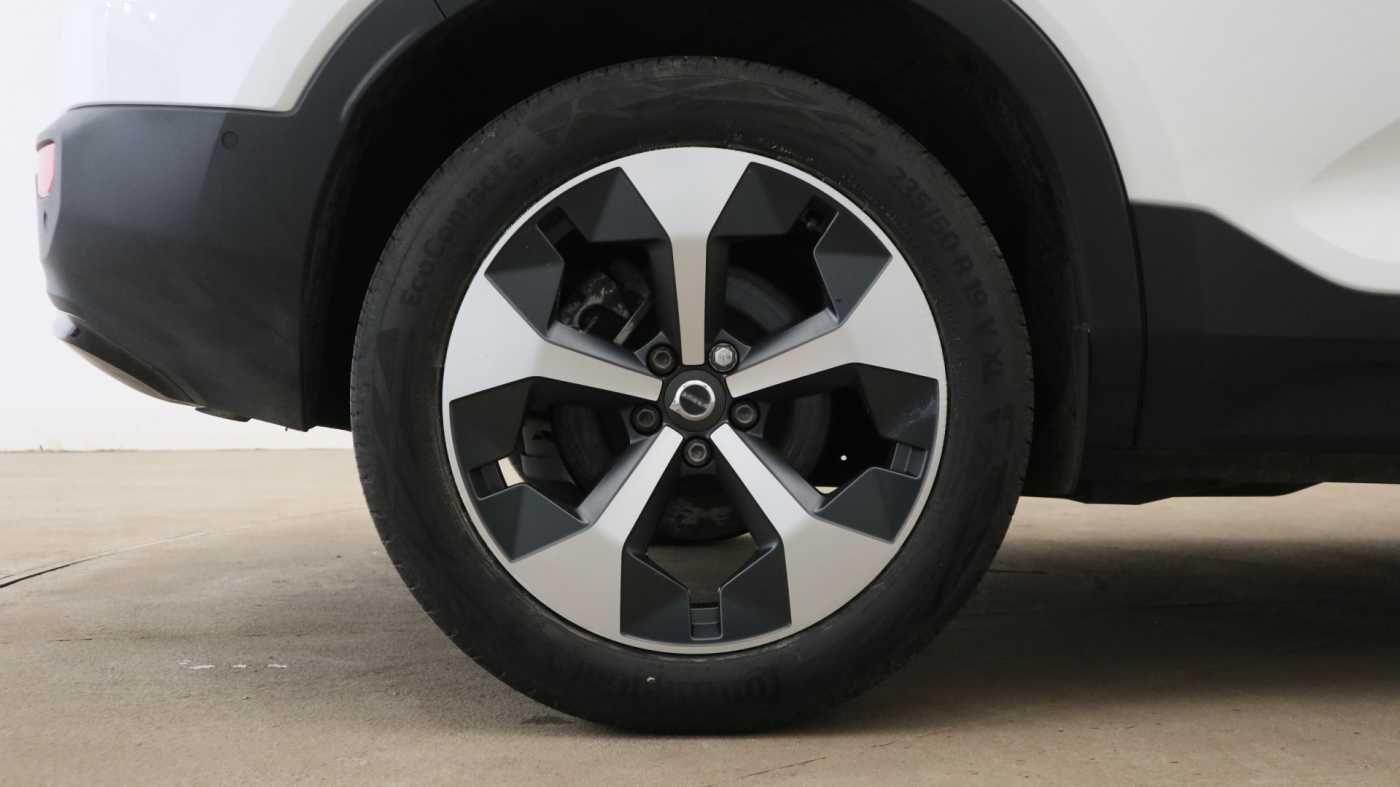 Used Volvo XC40 2024 for sale - 76899670: Photo 20