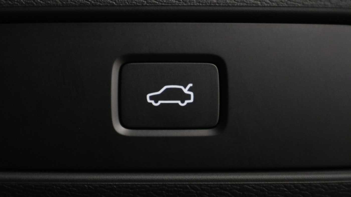 Used Volvo XC40 2024 for sale - 76899670: Photo 29