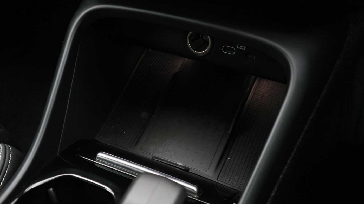 Used Volvo XC40 2024 for sale - 76899670: Photo 31