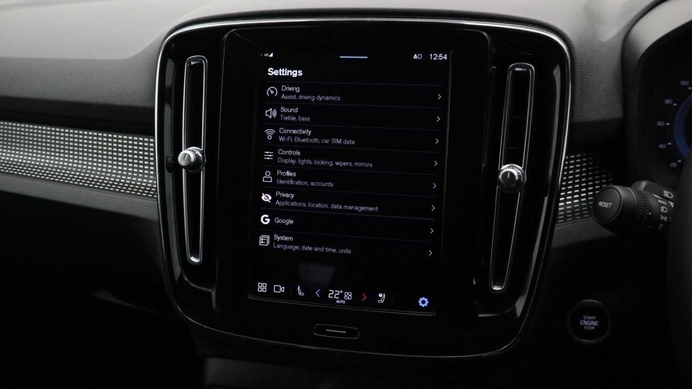 Used Volvo XC40 2024 for sale - 76899670: Photo 33