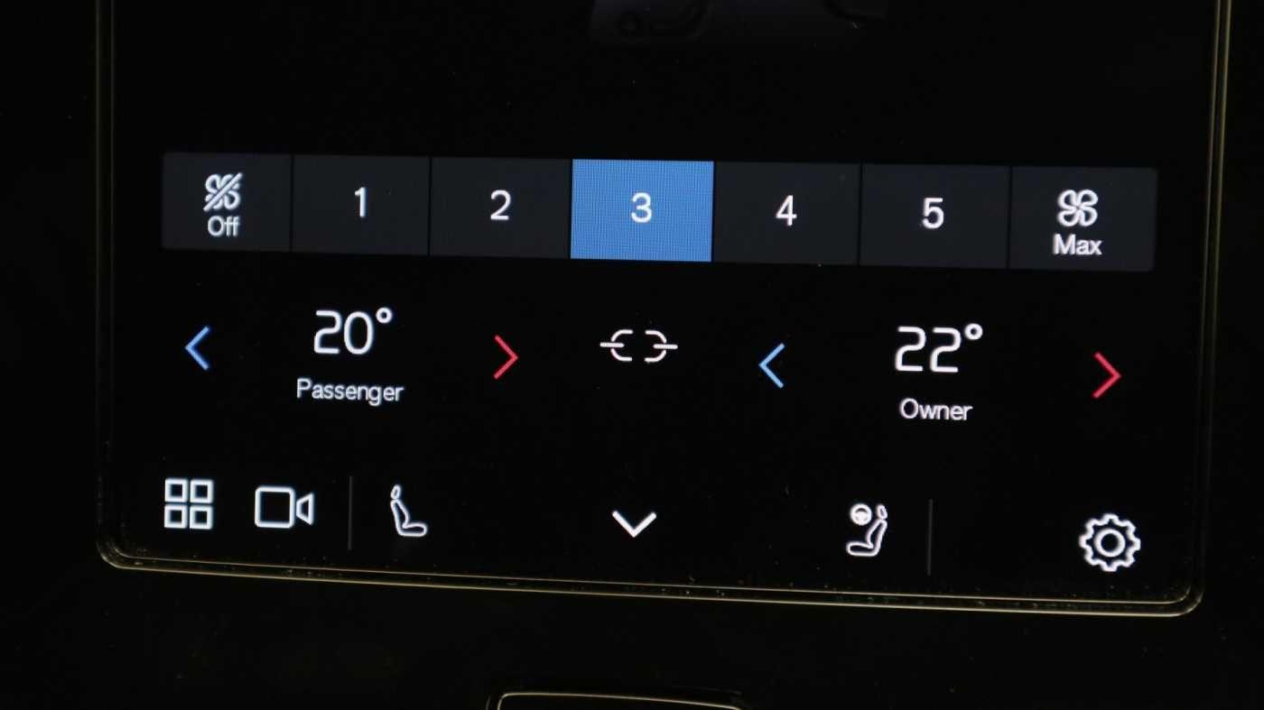 Used Volvo XC40 2024 for sale - 76899670: Photo 38