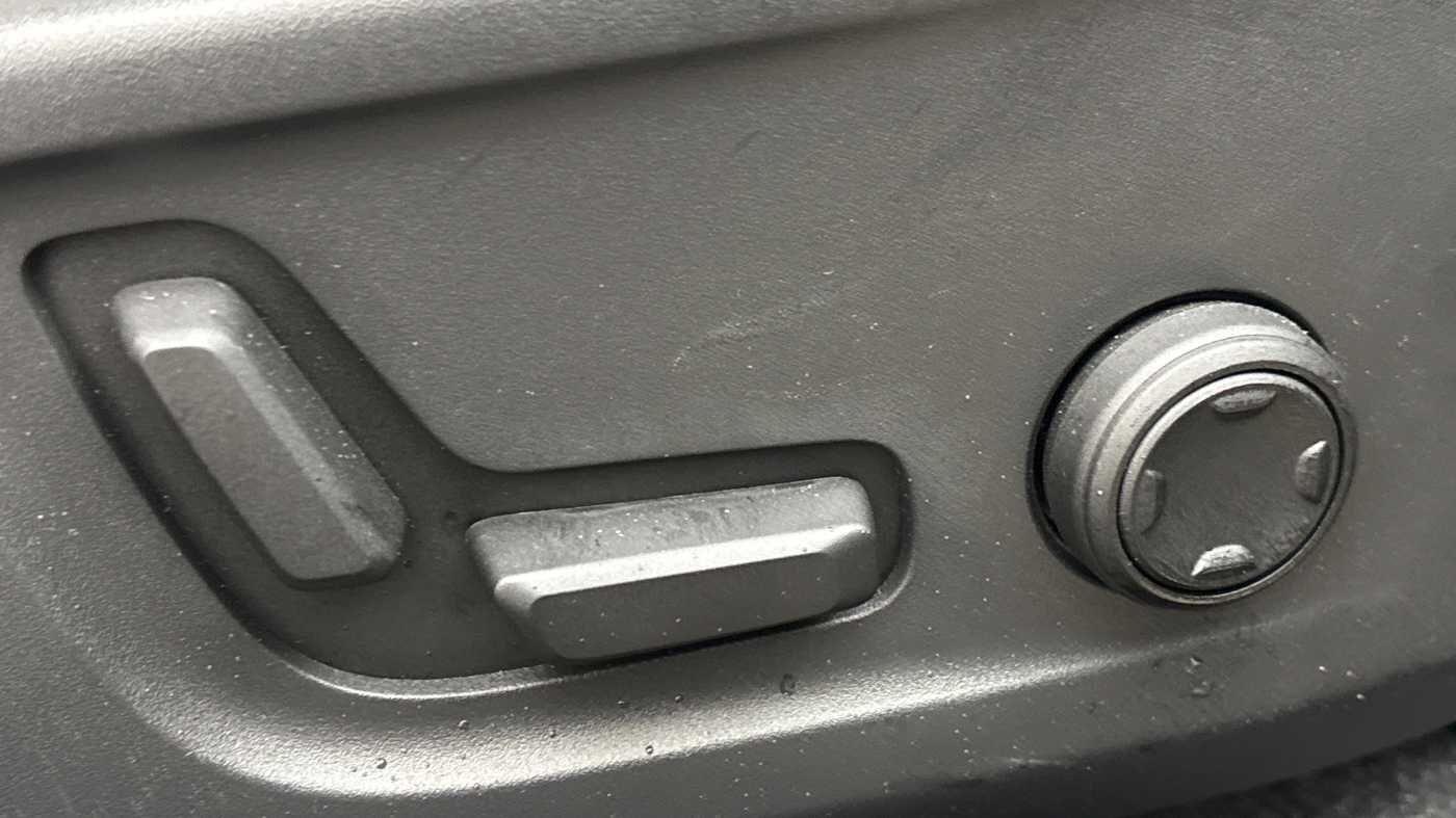 Used Volvo XC40 for sale - 77278670: Photo 18