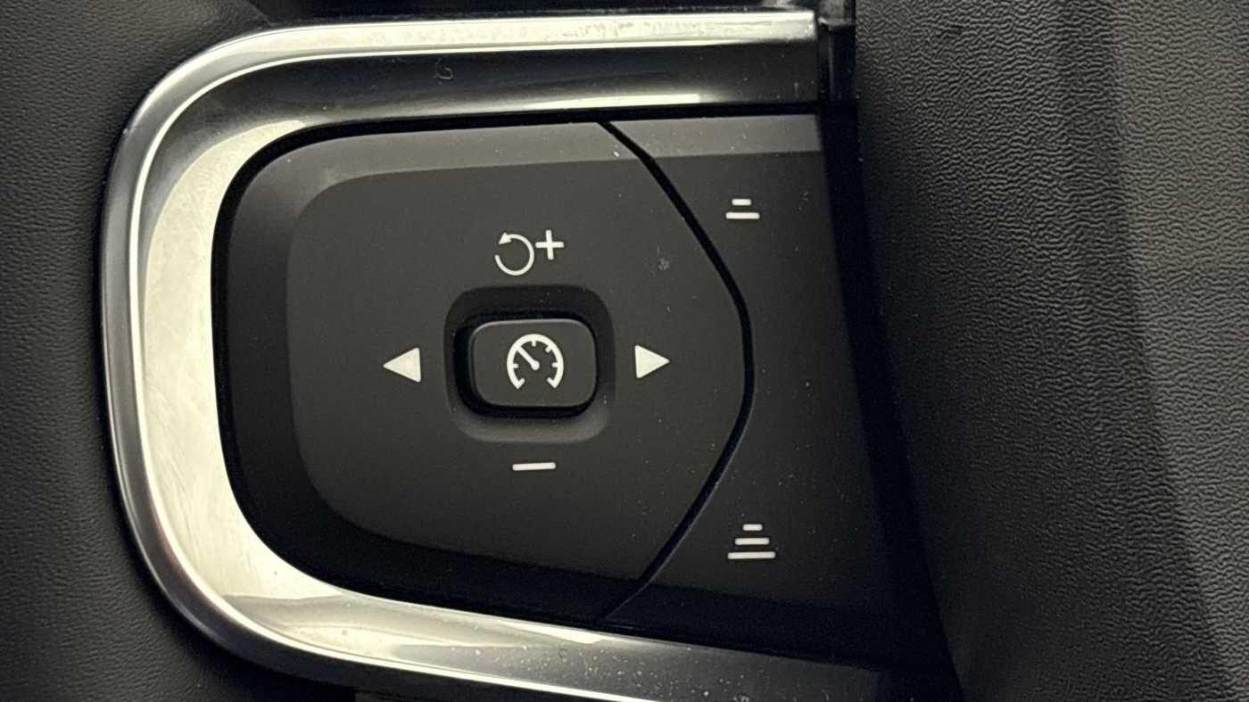 Used Volvo XC40 for sale - 77278670: Photo 20