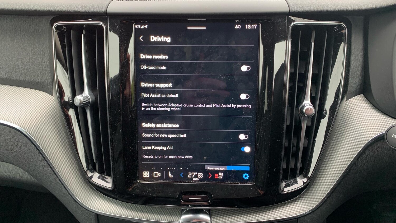 Used Volvo XC60 2024 for sale - 77468261: Photo 17