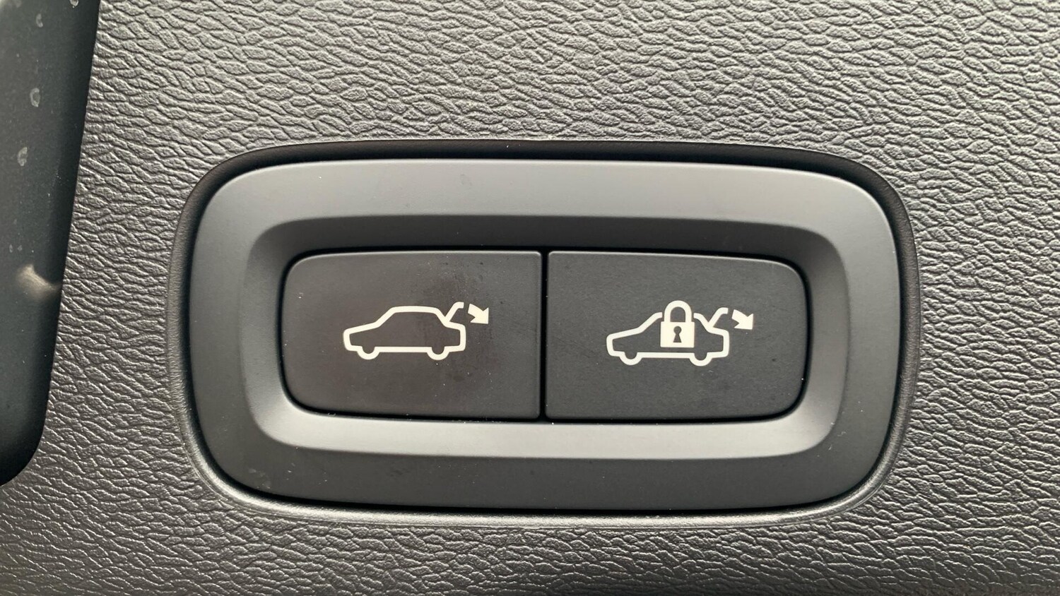 Used Volvo XC60 2024 for sale - 77468261: Photo 35