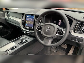 Used Volvo XC60 2024 for sale - 77468261: Photo