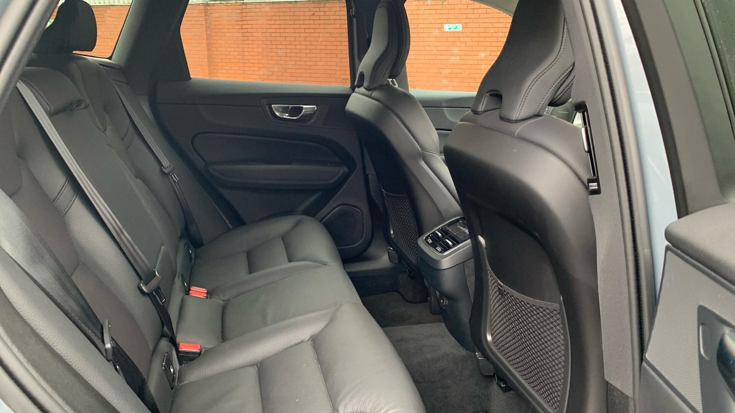 Used Volvo XC60 2024 for sale - 77468261: Photo 6