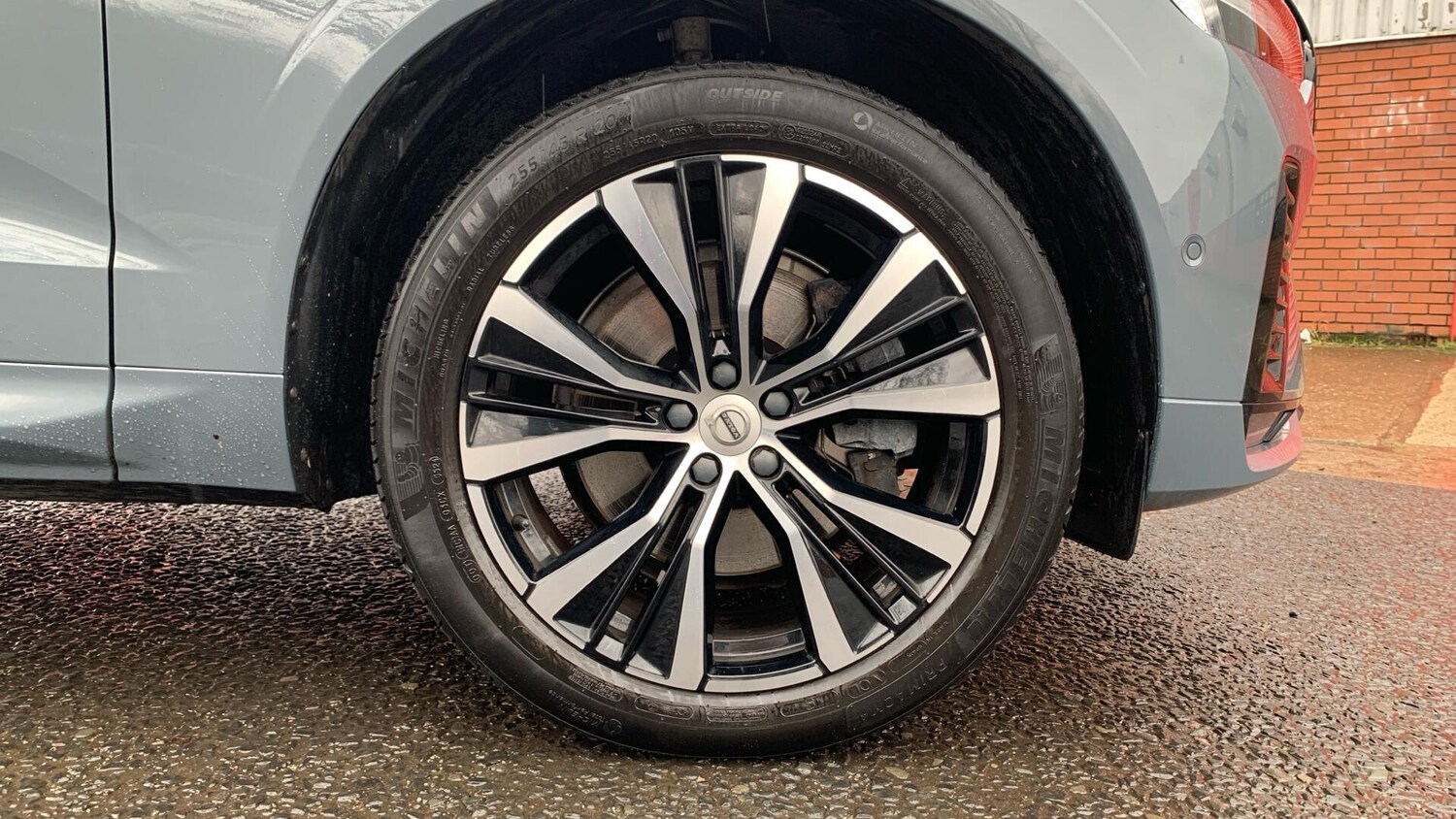 Used Volvo XC60 2024 for sale - 77468261: Photo 9