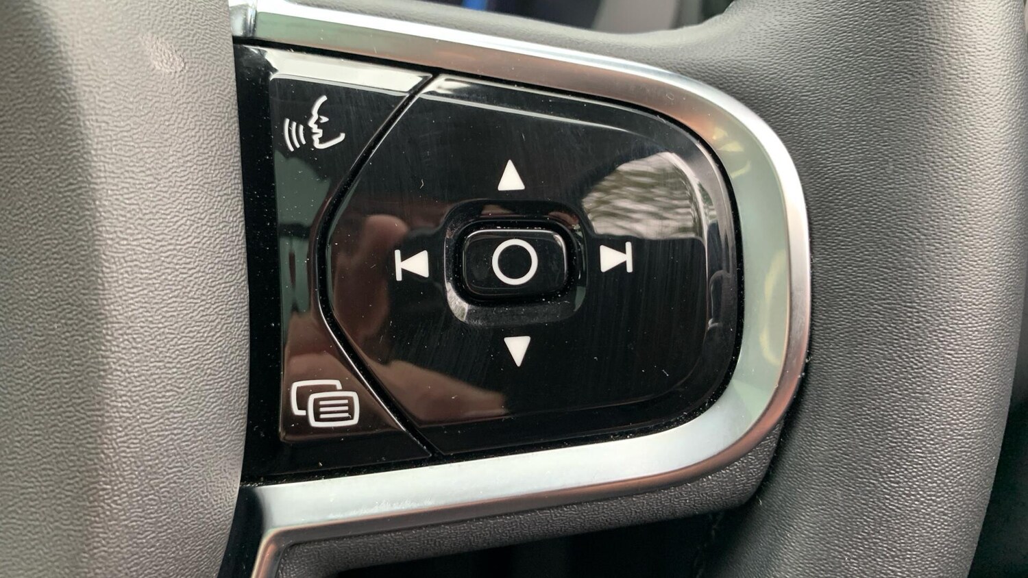 Used Volvo XC60 2024 for sale - 76073191: Photo 23