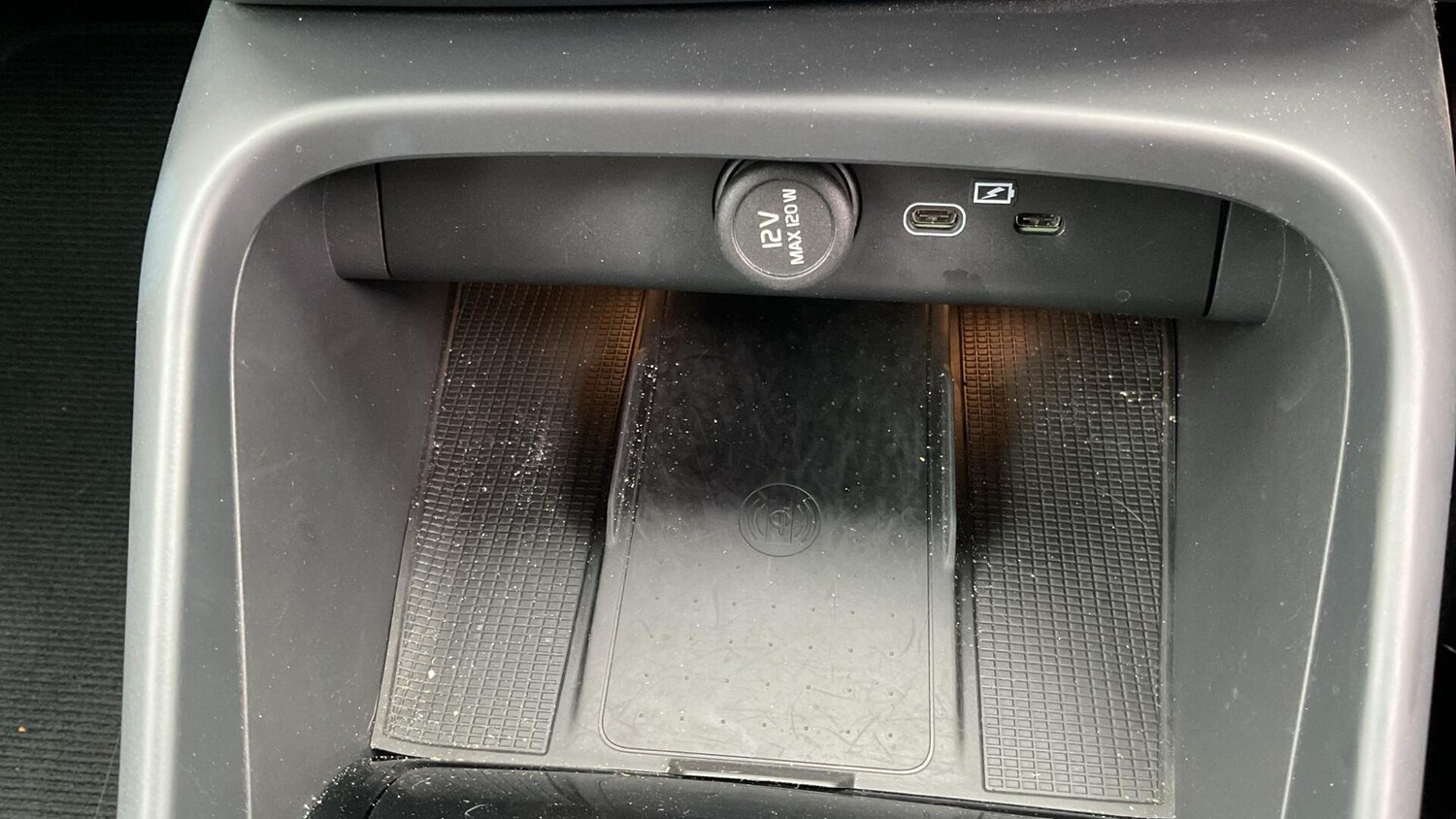 Used Volvo XC40 2025 for sale - 76026531: Photo 26