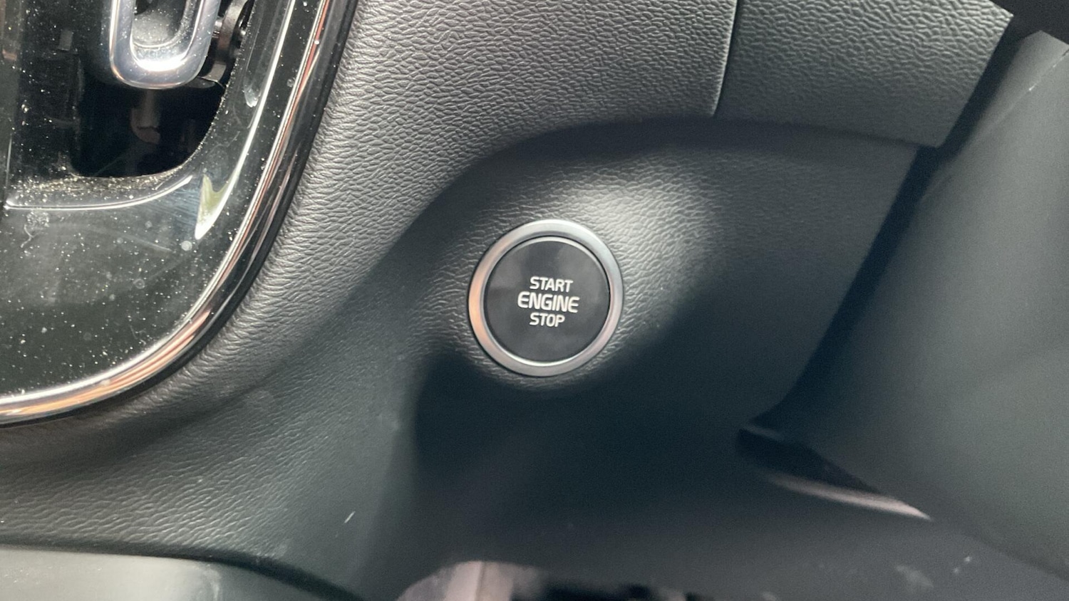 Used Volvo XC40 2025 for sale - 76026531: Photo 28