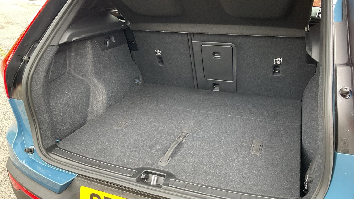 Used Volvo XC40 2025 for sale - 76026531: Photo 32