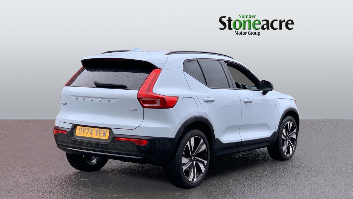 Used Volvo XC40 2024 for sale - 77015640: Photo 2