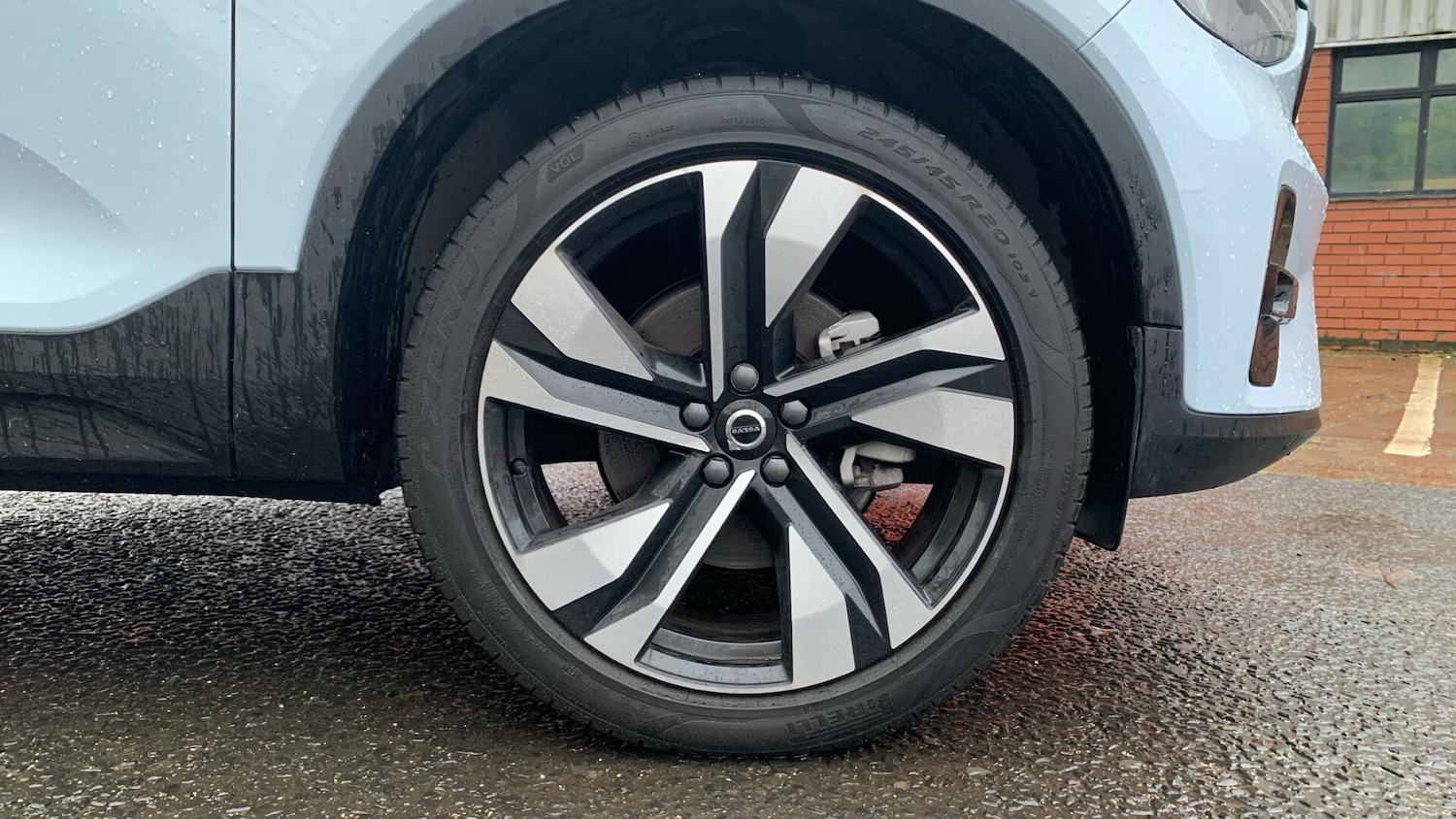 Used Volvo XC40 2024 for sale - 77015640: Photo 9